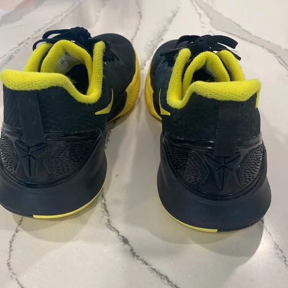 Kobe Focus Mamba! Black size 8.5, Nike AJ5899-001 - www  display picture 1
